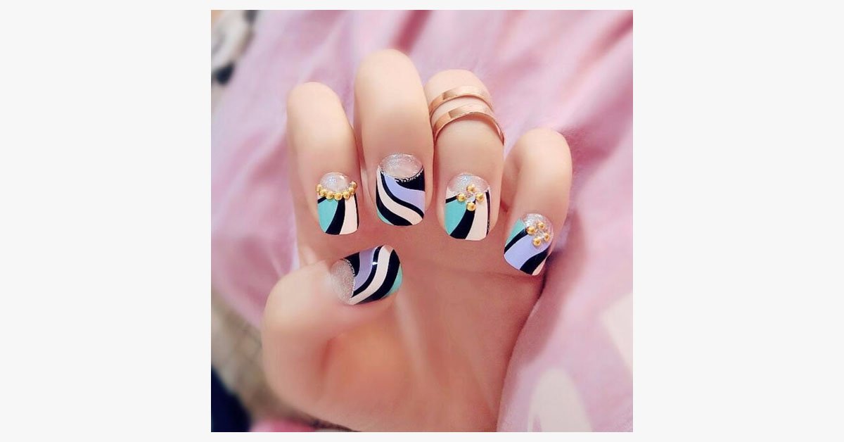 Double Striped Fake Nails