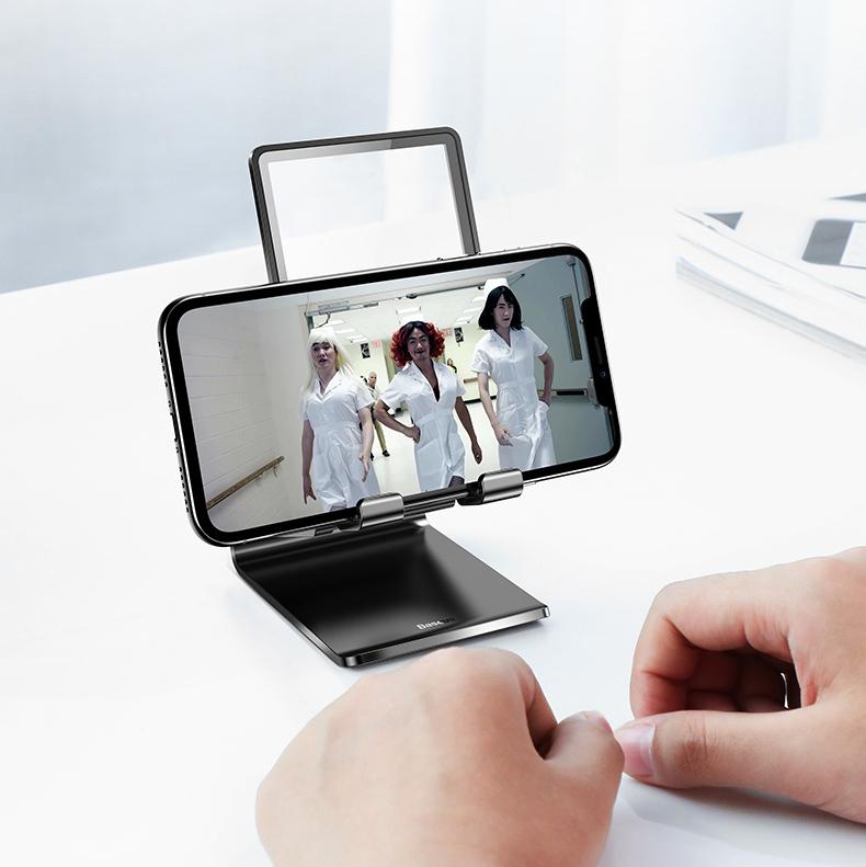 Display Your Phone with a Touch of Sparkle with Solid Glass Gadget Holder