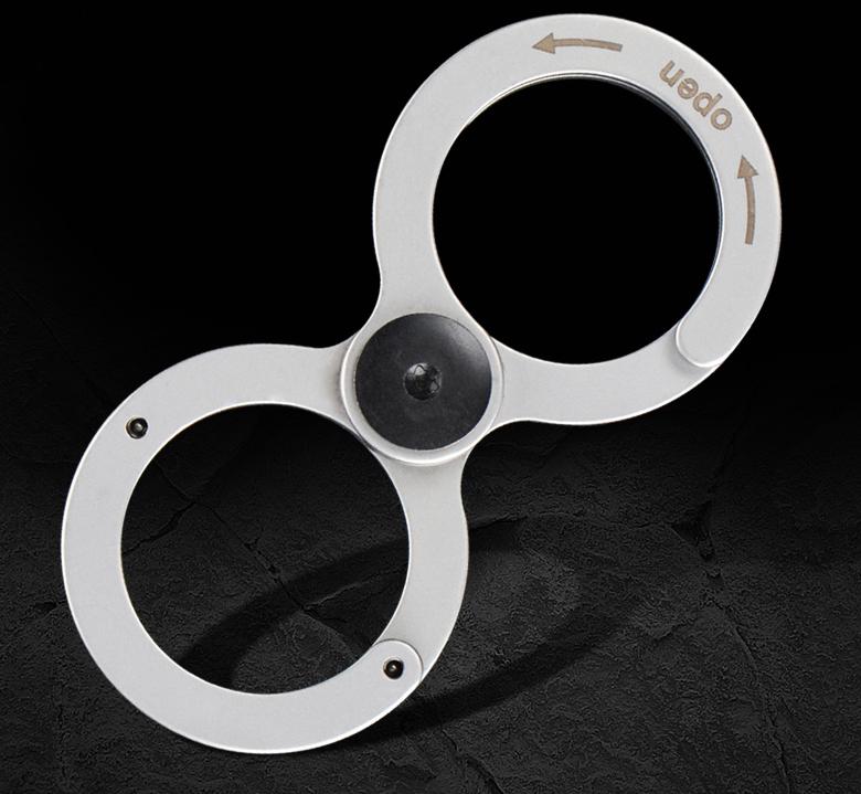 Coolest Multi-function EDC Gadget For Your Keychain