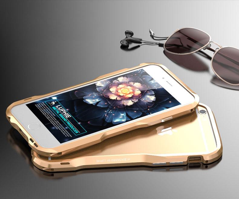 Simplest Ultra Protective Case with Natural Amplifier for iPhone