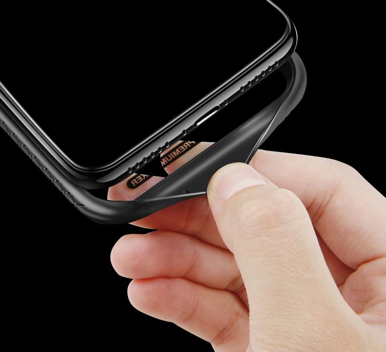 Technically Retain the Originality of Your iPhone with Clear Hybrid Case