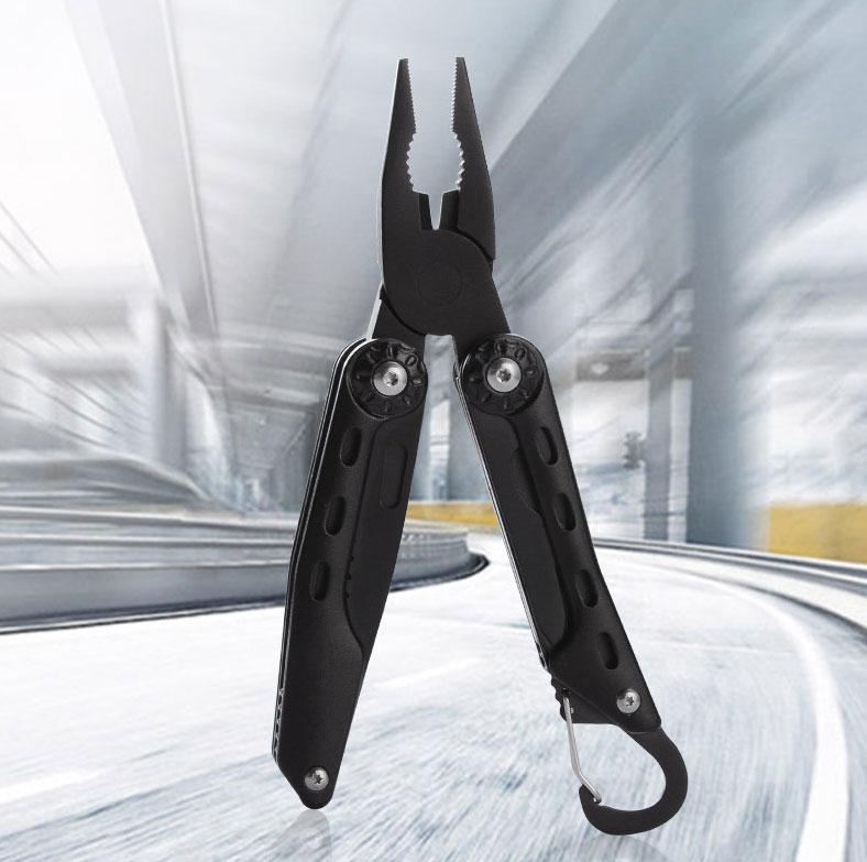 Survive Trials & Tribulations with One-handed 9-in-1 EDC Multitool