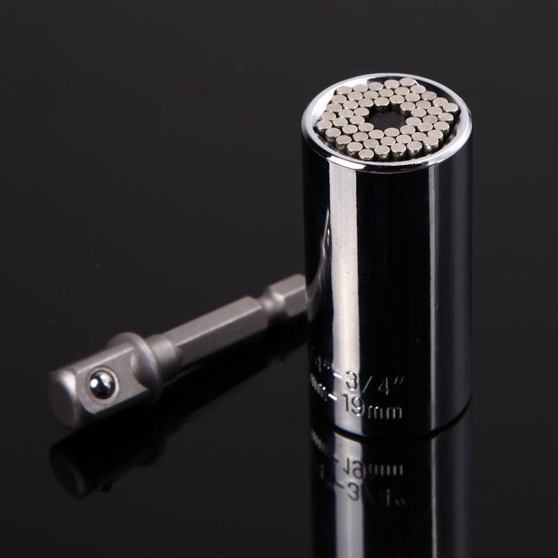 Universal Socket Wrench