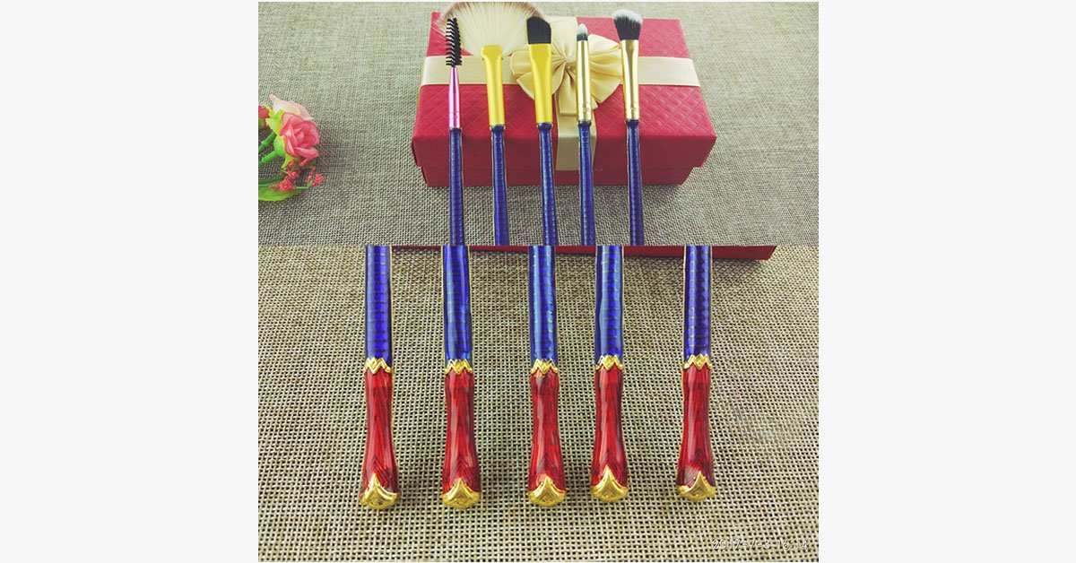 Heroine Inspired 5 Piece Makeup Brush Set