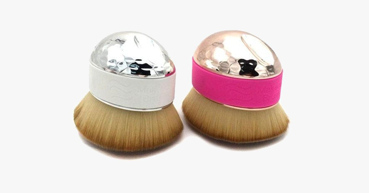 Easy to Use Palm Oval Brush for Blending Makeup Perfectly