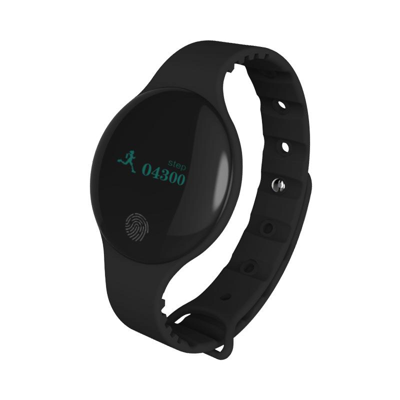 Fitness Tracker with Larger Touchscreen - See Everything at a Glance