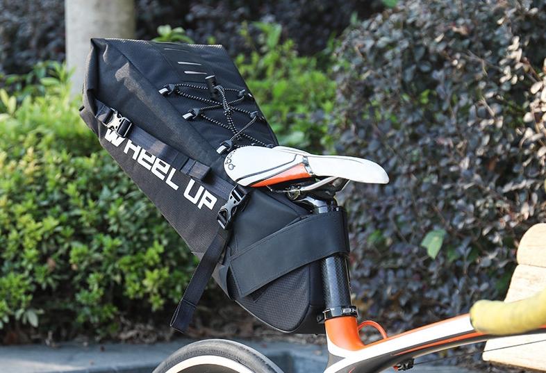 Bike Trunk Bag That Swallows All Travel Accessories for Your Next Trip