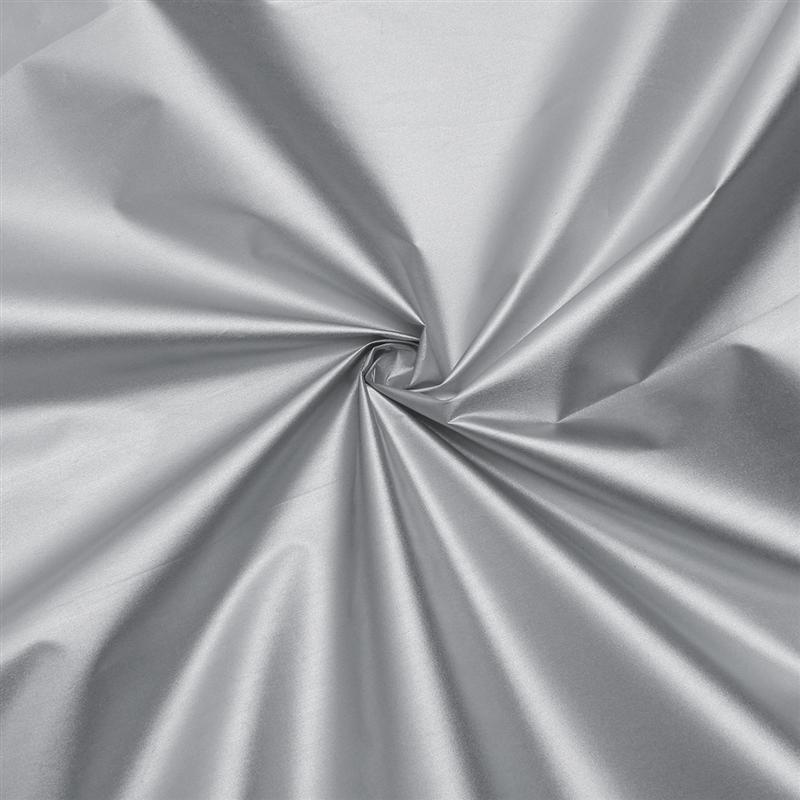 Magnetic Windshield Snow Cover