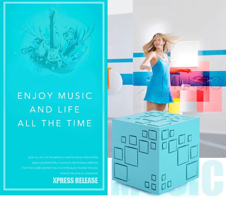Q+ Cube Wireless Bluetooth Speaker with Build-in Microphone