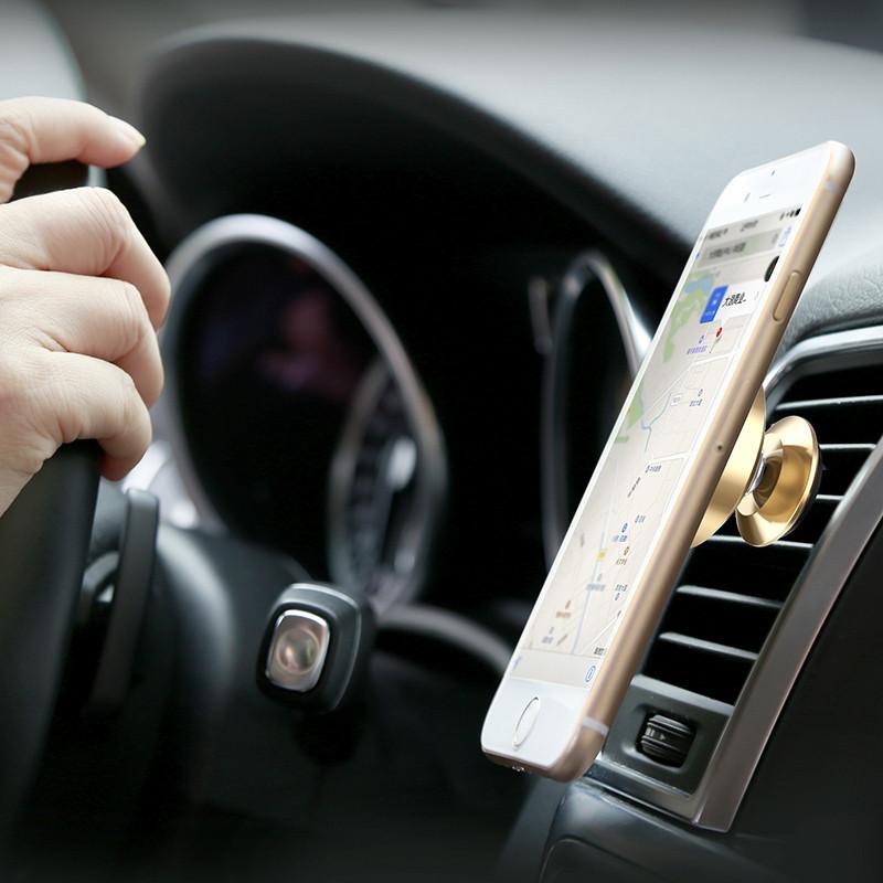 Most Innovative Universal Magnetic Phone Mount For Your Car
