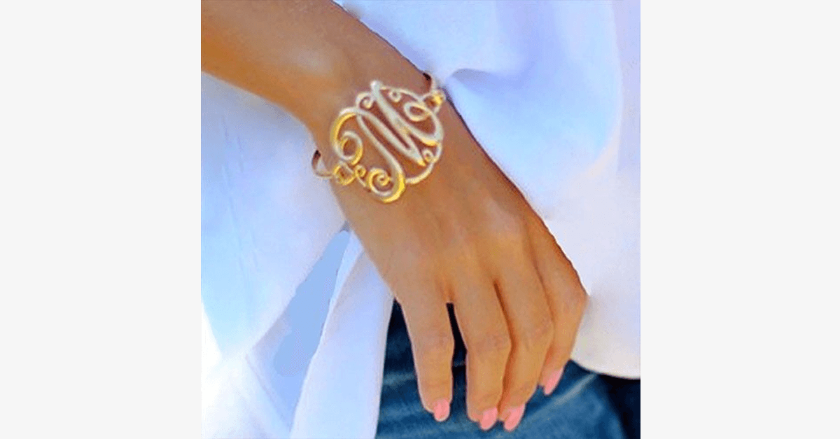 The New Trendy Monogram Initial Script Bracelet
