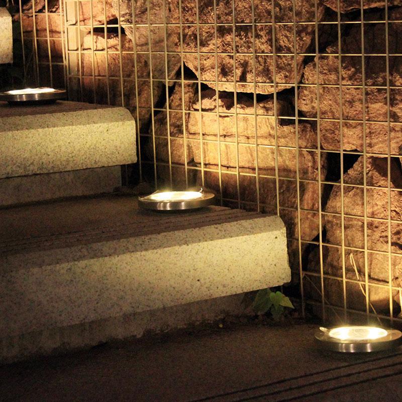 LED Solar Powered In-Ground Lights