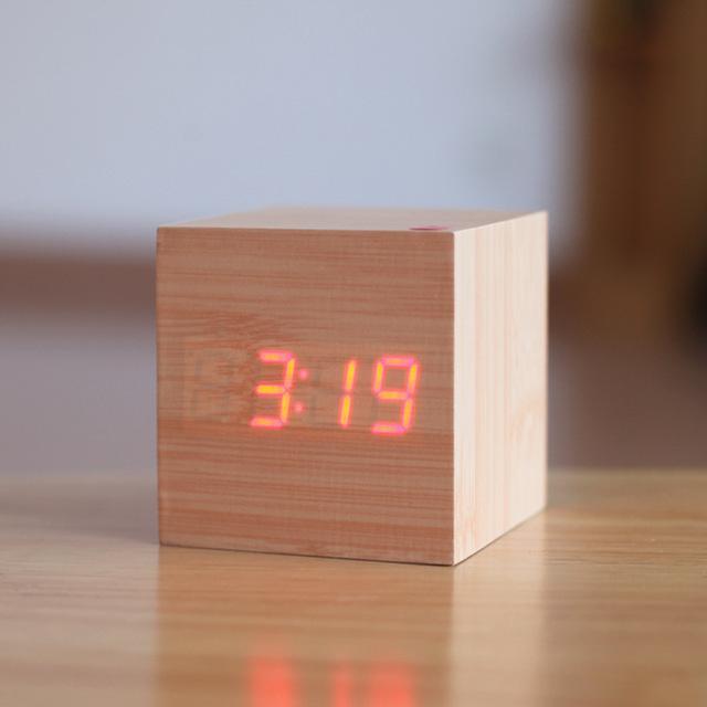Modern Digital Wood Clock