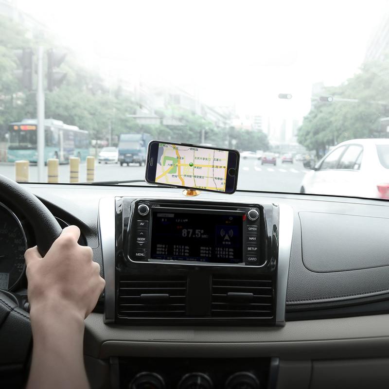 Most Innovative Universal Magnetic Phone Mount For Your Car