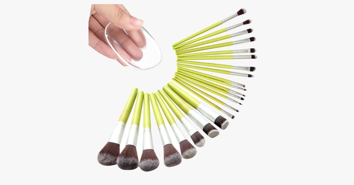 Nylon Make Up Brush Set with a Silicone Sponge – Blending Makeup Made Easier and Fun