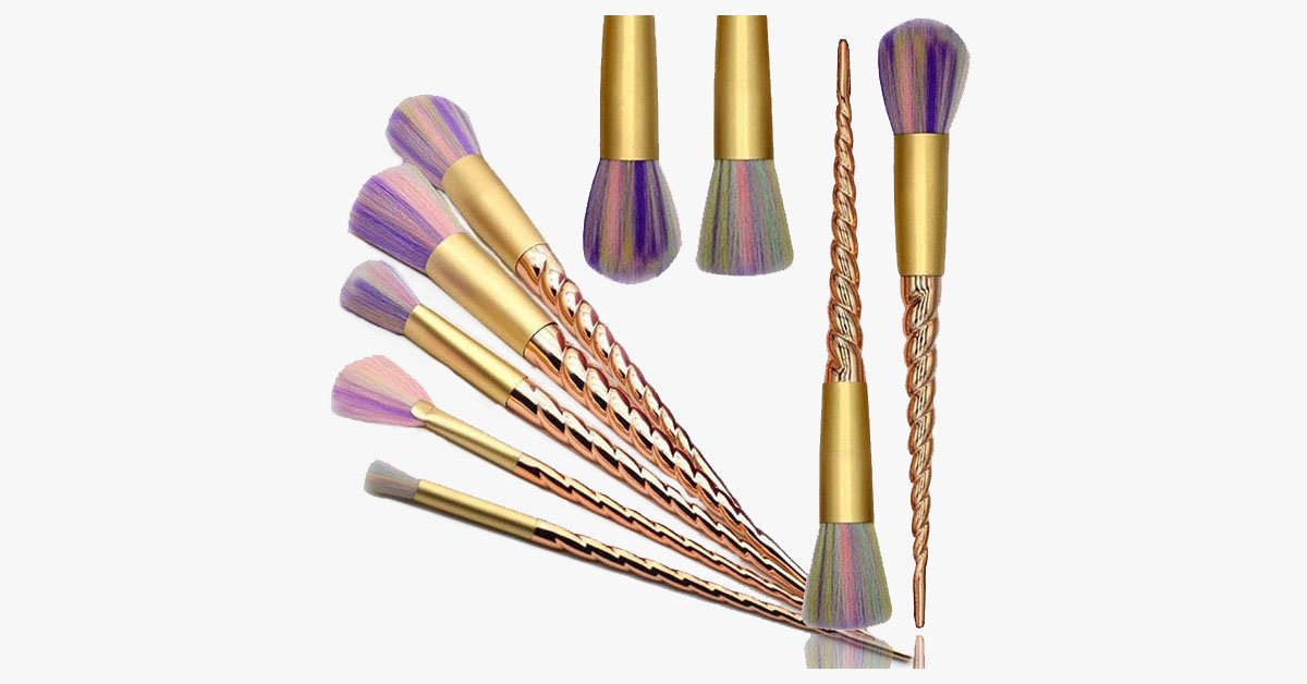Gold Twisted Unicorn Makeup Brush Set With 5Synthetic Brushes- Gives You The Perfect Makeup!
