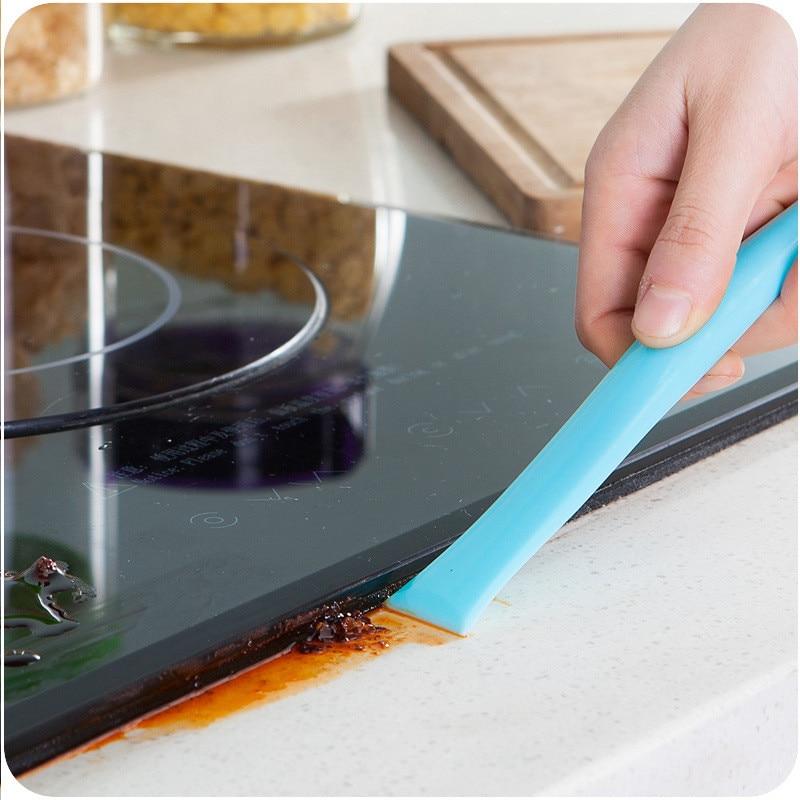 Crevice Cleaning Scraper