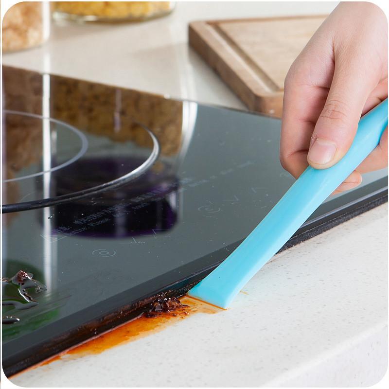 Crevice Cleaning Scraper