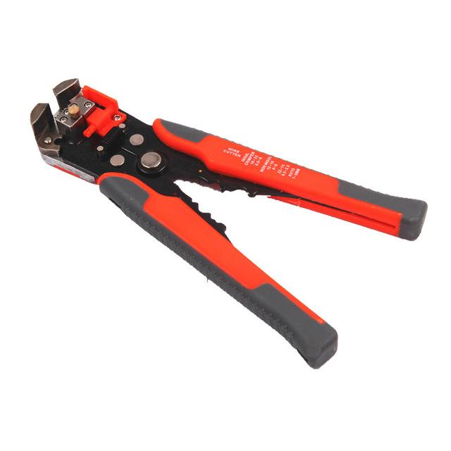 Self-Adjusting Wire Stripper