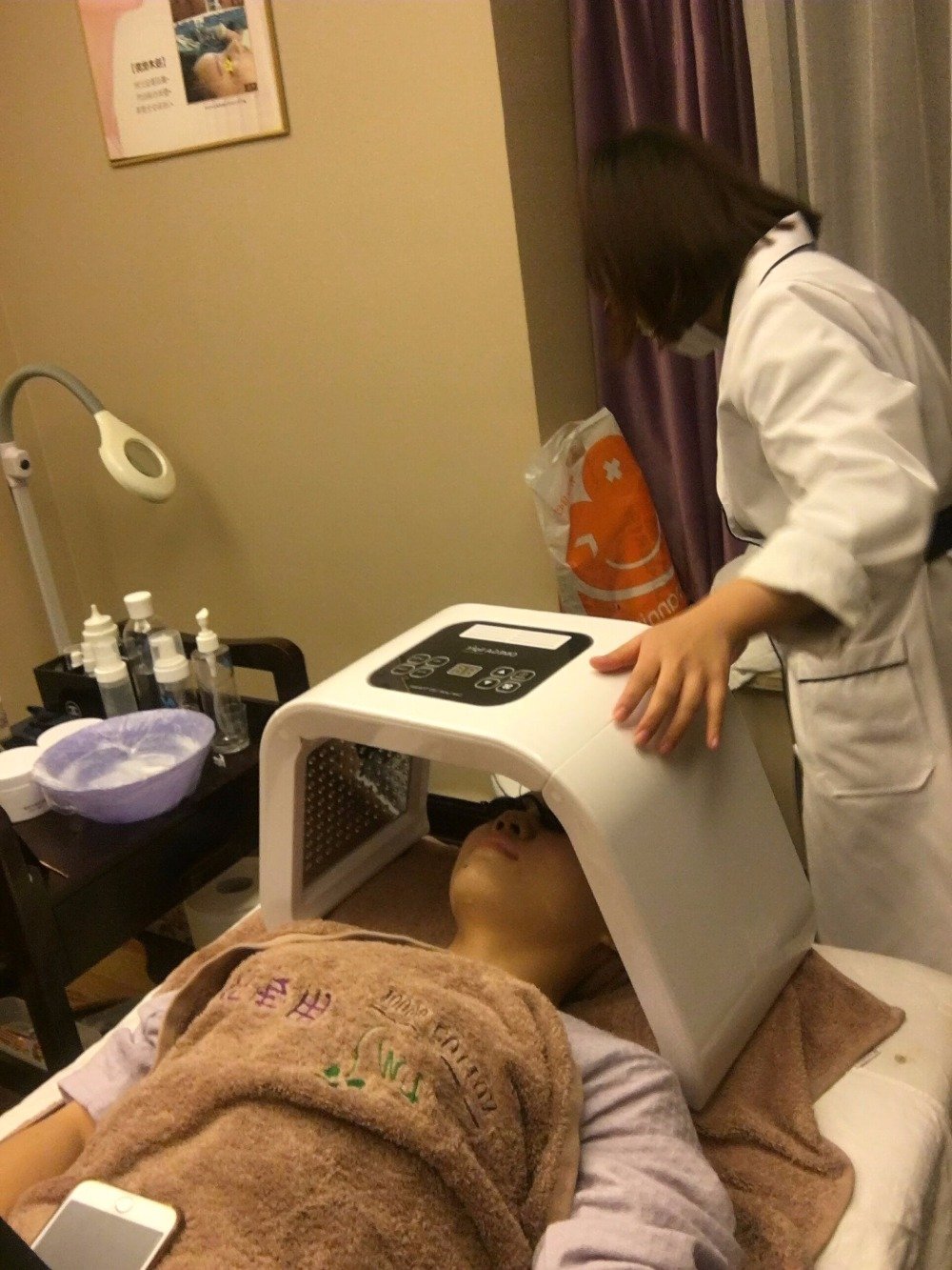 LED Light Therapy Skin Spa Rejuvenation Photon Device